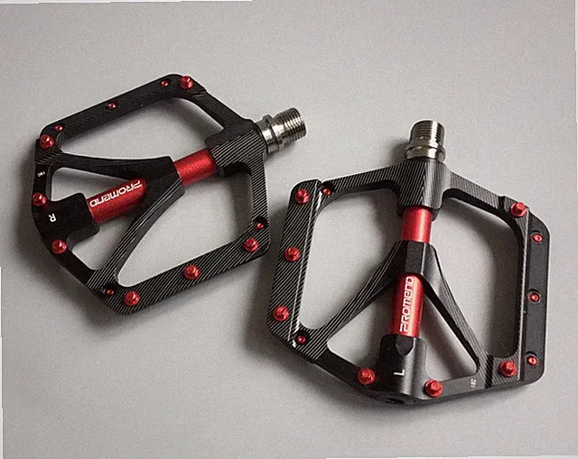 Aluminum titanum axle Road MTB Mountain Bike Bicycle Pedal Bearing Flat Pedals