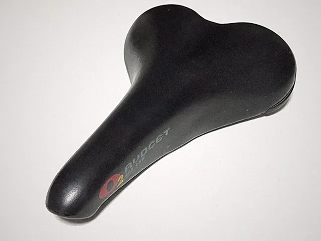 AVOCET O2 40W Titanium Rail Saddle Italy Wide Comfort Bike Seat Rivendell