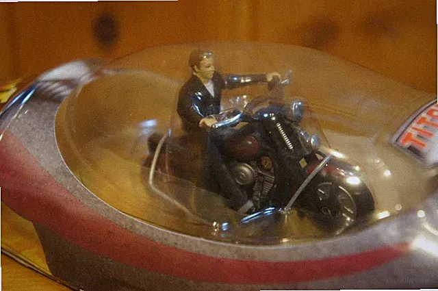 Indiana Jones Matt Williams Titanium figure on bike 8cm used