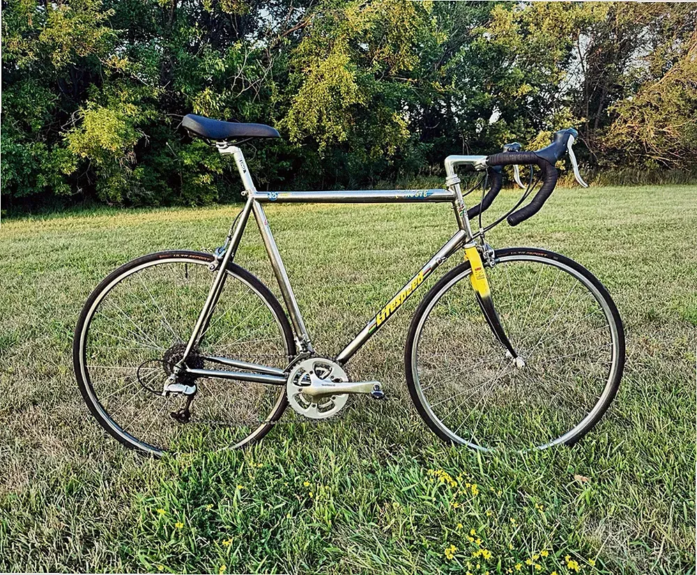 Lightspeed Classic 1997 Titanium Road Bike 61 cm Used & 2 Free Wheel Frams