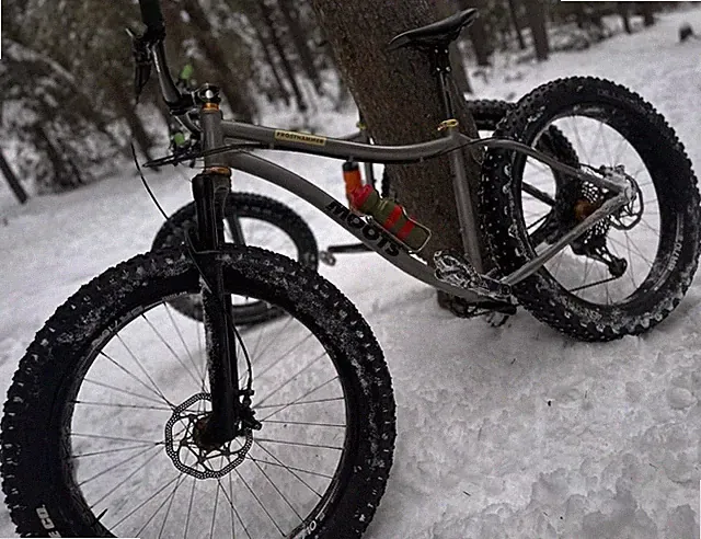 Moots Frosthammer Titanium Fatbike Size Medium