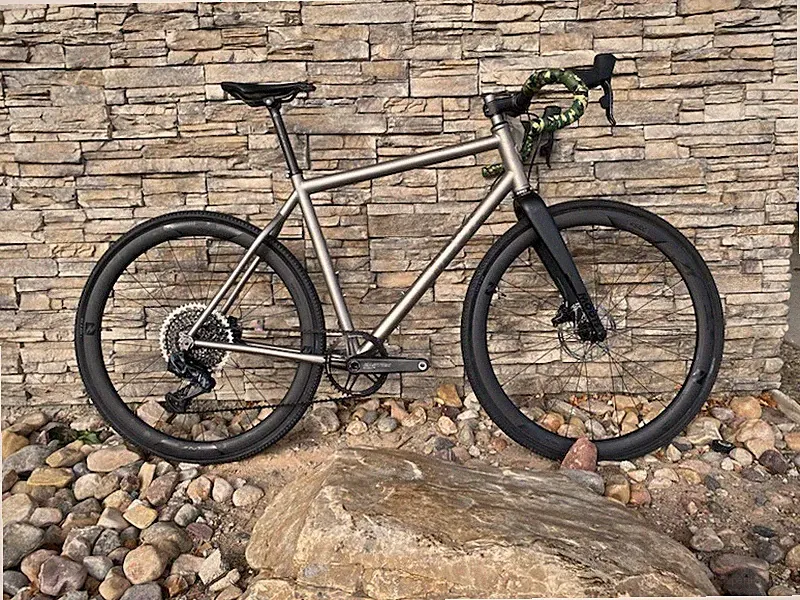 Moots Routt 45 - size 54cm - Gravel bike - XX1 AXS-titanium