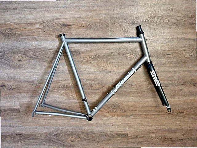 Mosaic Titanium Road Bike Frameset With Enve Fork & Chris King Headset