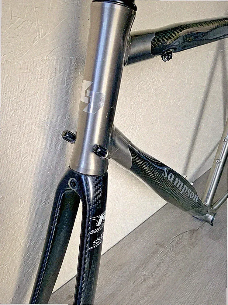 SAMPSON EXALT FRAME & FORK 56 CM 2.4 KGS. TITANIUM CARBON REYNOLDS CARBON FORK