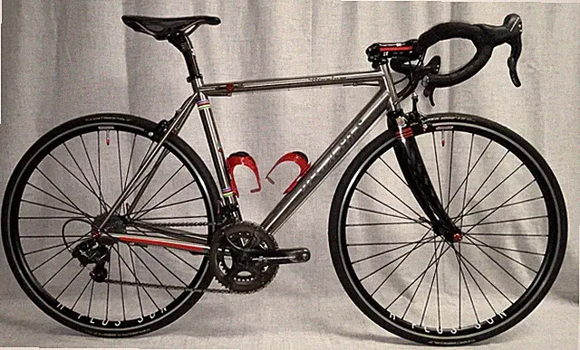Titanium (hand-built) Road Bike, Campagnolo Chorus 11 Custom Wheelset Gatorskins