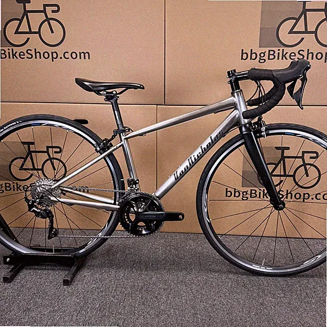 Van Nicholas Titanium Road Bike, (Mechanical) Shimano 105 11-speed, Carbon Fork